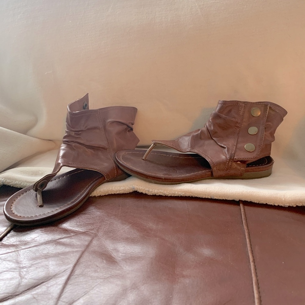 High rise ankle strap sandals